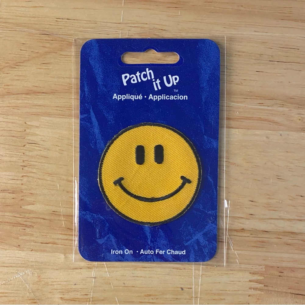 Smiley Happy Face Iron on Patch